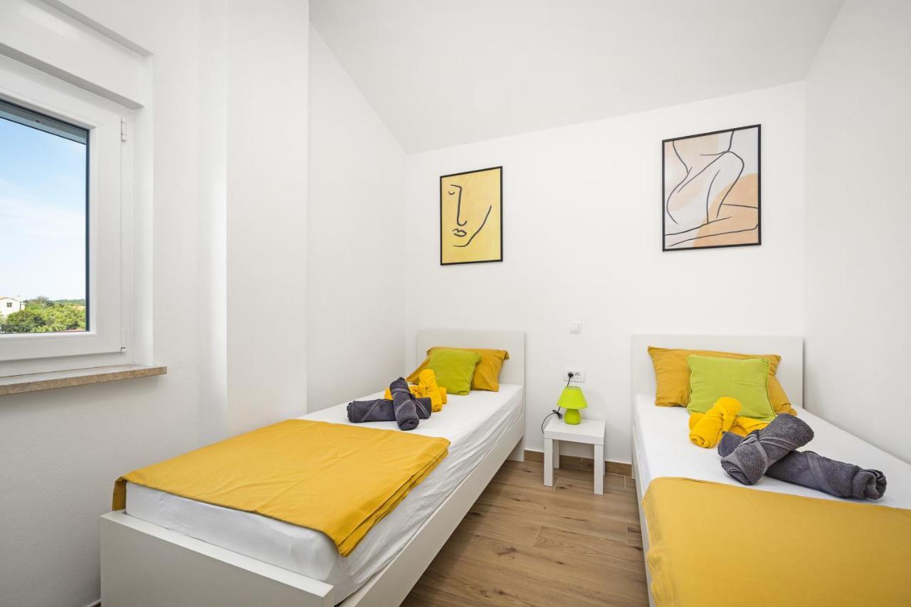 Luxury Apartments Lotus&Lovor Pula Exterior photo